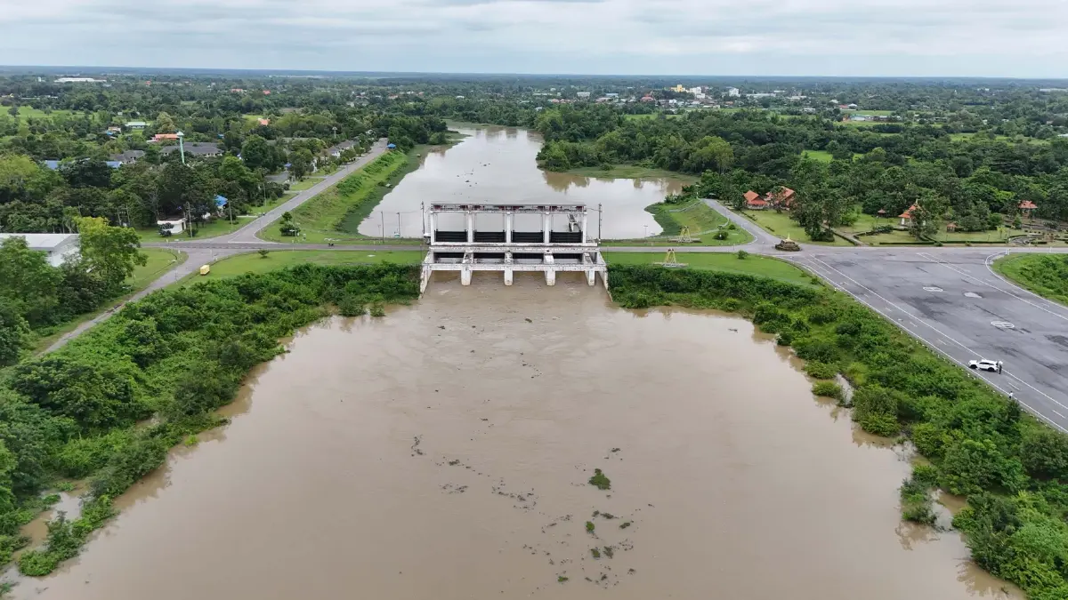 ฝนตกต่อเนื่องระดับน้ำโขง พุ่งวันละ 1 เมตร ชลประทานเร่งระบาย