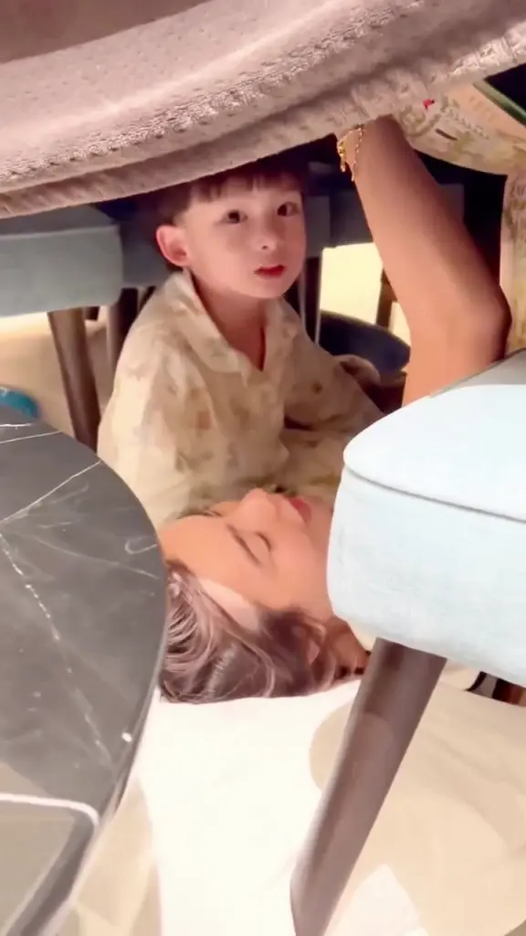 มุมอบอุ่นของ  ดิว อริสรา  เผยโมเมนต์น่ารักกับลูกๆ พร้อมคำสุดซึ้ง