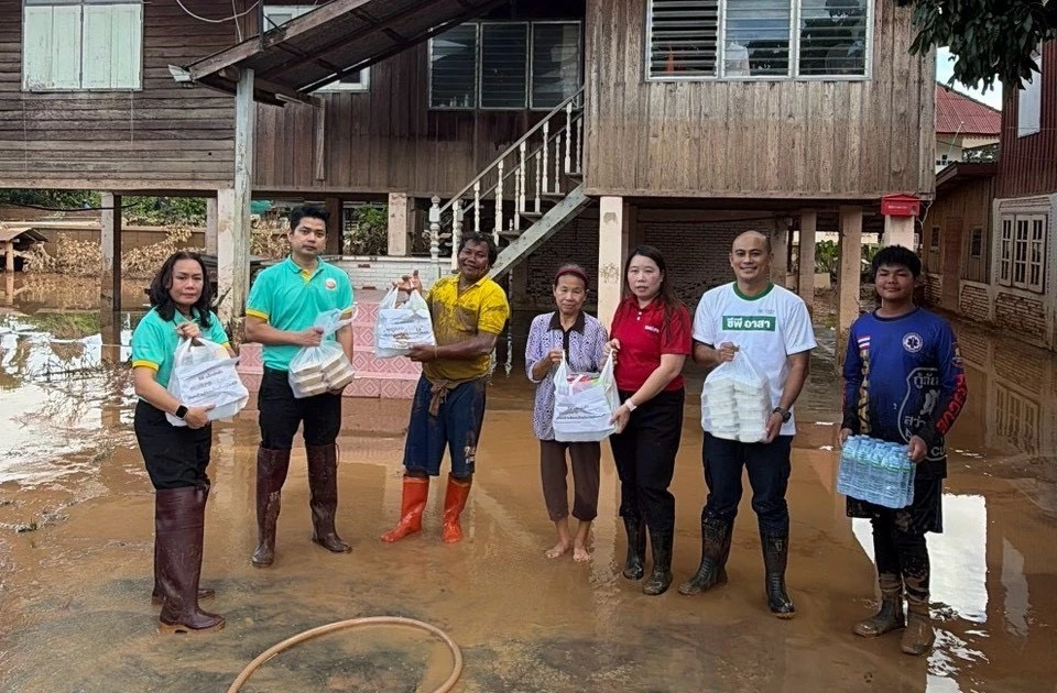 เครือซีพี ระดมพลัง “ซีพีอาสา”ตั้งศูนย์ช่วยเหลือผู้ประสบอุทกภัย จังหวัดน่าน