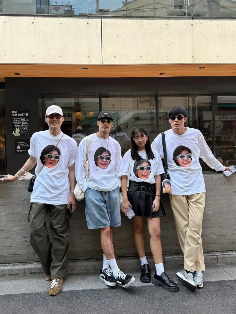 "บอย ปกรณ์" นำทีมพี่ชาย จัดเต็มรับพวงมาลัยเนื่องในวันแม่