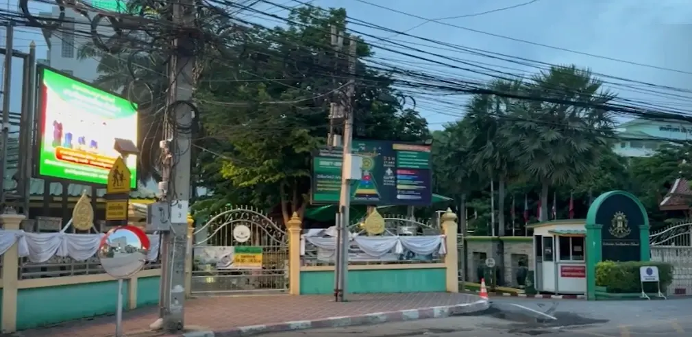 ถึงว่า นักเรียน ม.ต้น คนก่อเหตุ เคยบอกเพื่อนกดดันเรื่องครอบครัว