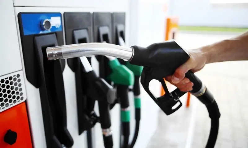 ราคาน้ำมันพรุ่งนี้2569 (10 ส.ค. 69) บางจาก ปตท. อัปเดตราคาล่าสุด