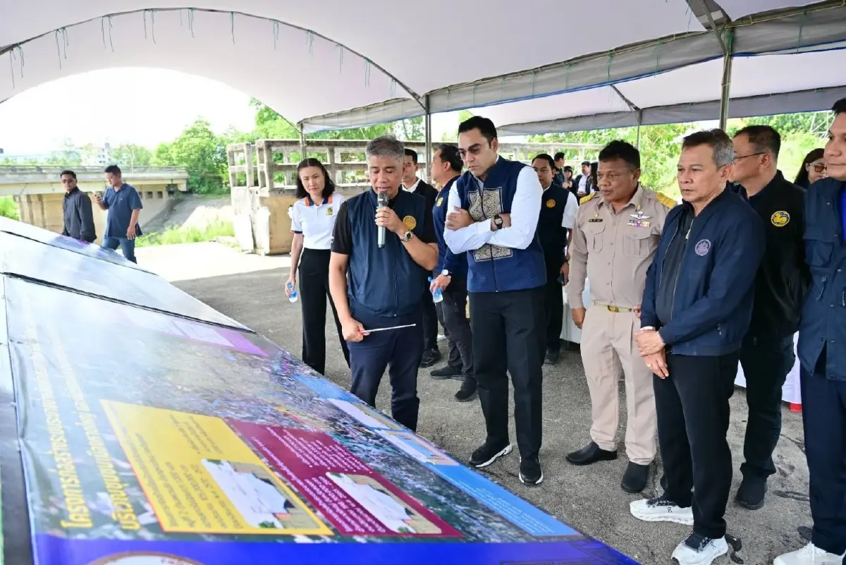 มท.3 ลงพื้นที่สงขลา เร่งโยธาฯ ลุยระบบระบายน้ำควนลัง-คอหงส์ ป้องกันน้ำท่วมหาดใหญ่