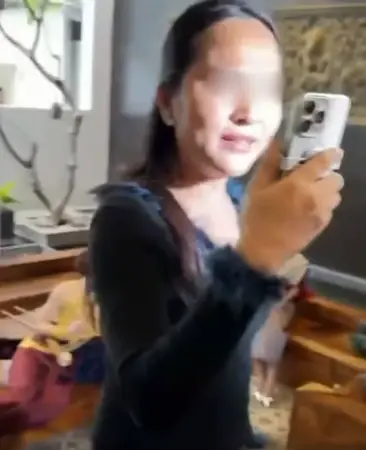 สาวใหญ่ลูกครึ่งไทย ปรี่ปกป้อง ชุดไทยจักรี หลังเห็นนางแบบกัมพูชาสวมใส่