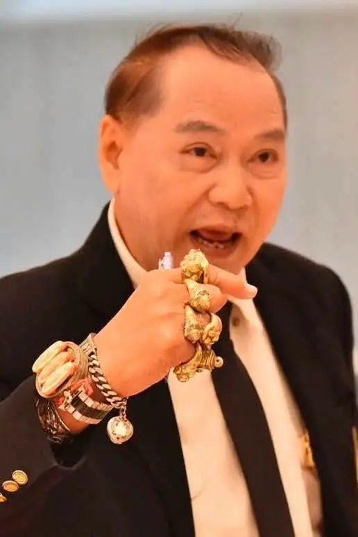 เปิดประวัติ  "วรเดช ช่างบุ" ที่ปรึกษา ป้าดา - ทายาท โปรไฟล์ไม่ธรรมดา