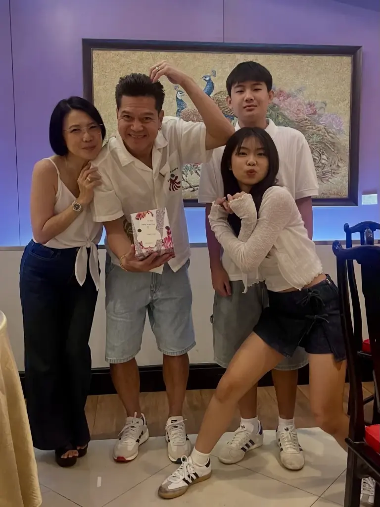 "น้องสุขใจ" ลูกชายเต๋า สมชาย  ผ่านทดสอบติด รด. แปลงโฉมตัดผมสั้น