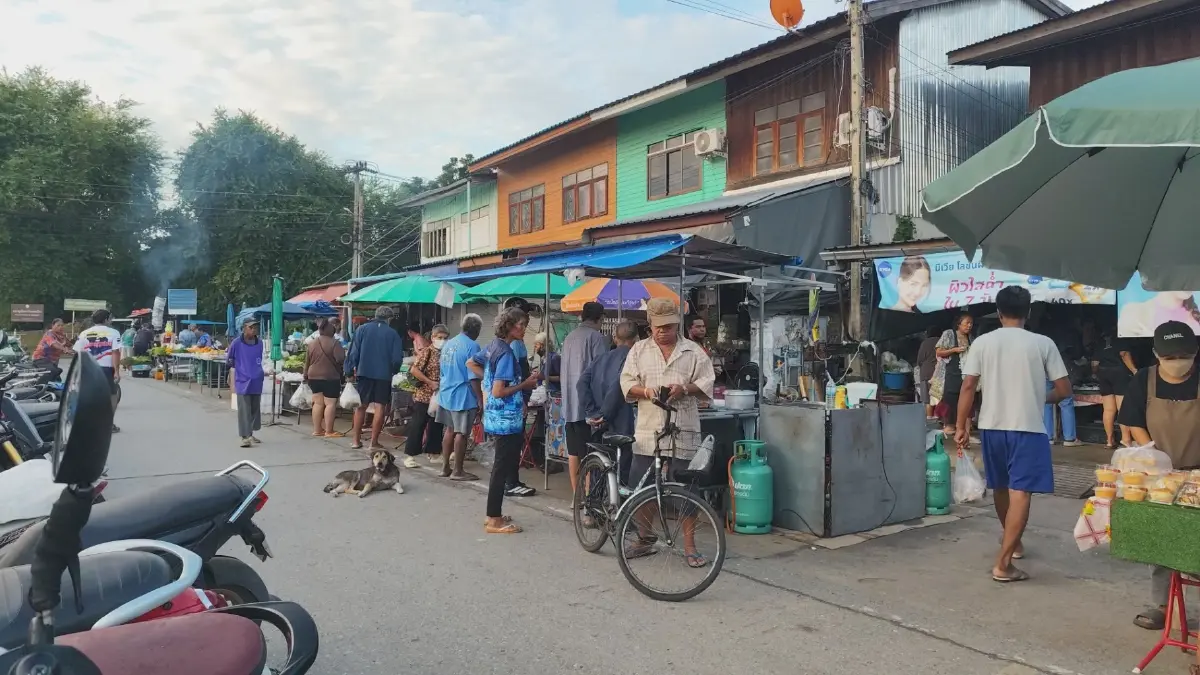 ชาวพิมายหนุนต่อ "ไทยช่วยไทยพลัส" บัตรคนจนขอสิทธิเท่ากัน