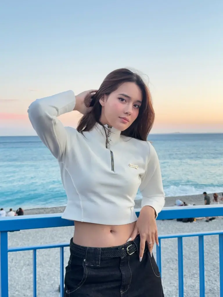 ทำความรู้จัก นางเอกร้อยล้าน หลังถูกโยงประเด็นมือที่สามอินฟลูฯ