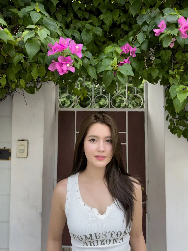 ทำความรู้จัก นางเอกร้อยล้าน หลังถูกโยงประเด็นมือที่สามอินฟลูฯ