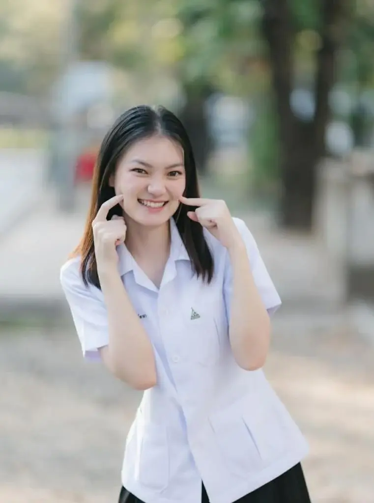 นาทีชีวิต เภสัชฯ ประเมินอาการไว ปิดร้านพานักเรียนชายส่ง รพ.