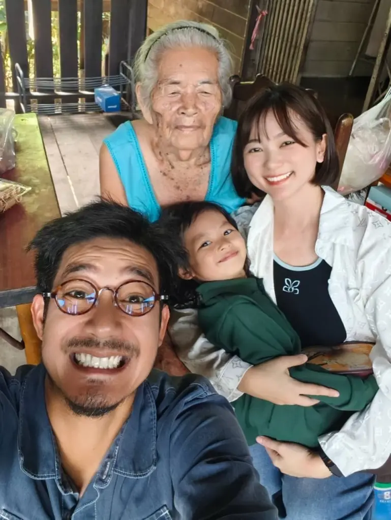 เวียร์ ศุกลวัฒน์ พาลูกภรรยาเยี่ยมย่าทวด พร้อมเมนูบ้านๆ แสนอร่อย