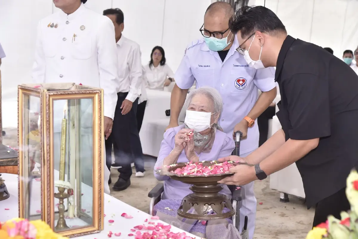 มอบที่ดิน 90 ไร่ มูลค่าพันล้าน เนรมิตศูนย์มะเร็งมาตรฐานสากล