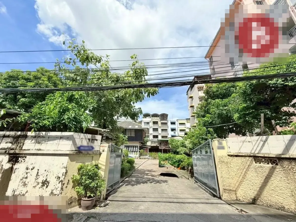 ไม่ธรรมดา ประกาศขายบ้าน 220 ล้าน รู้เจ้าของเก่าเป็นใครยิ่งฮือฮา