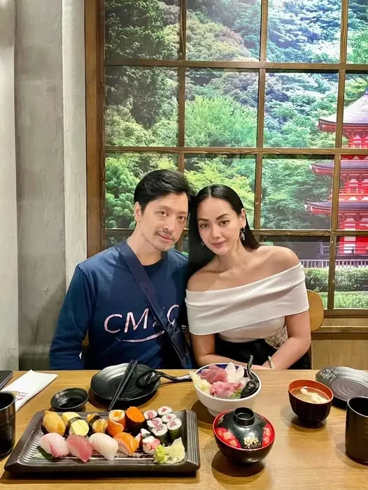 รู้จัก "คุณณุช" แฟนสาว "ท่านอ่อง" ผู้คอยดูแลไม่ห่าง ดีกรีไม่ธรรมดา