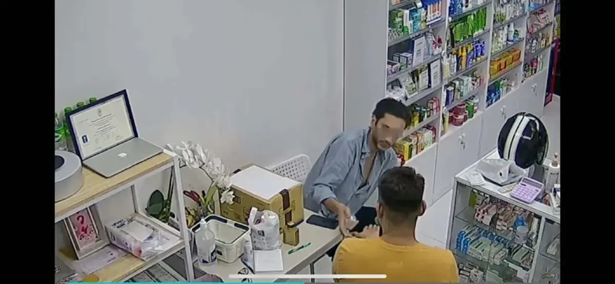 หวิดวูบ หนุ่มเภสัชฯ เตือนภัยอาหรับพ่นน้ำหอมใส่ แน่นอก-ใจเต้นรัว