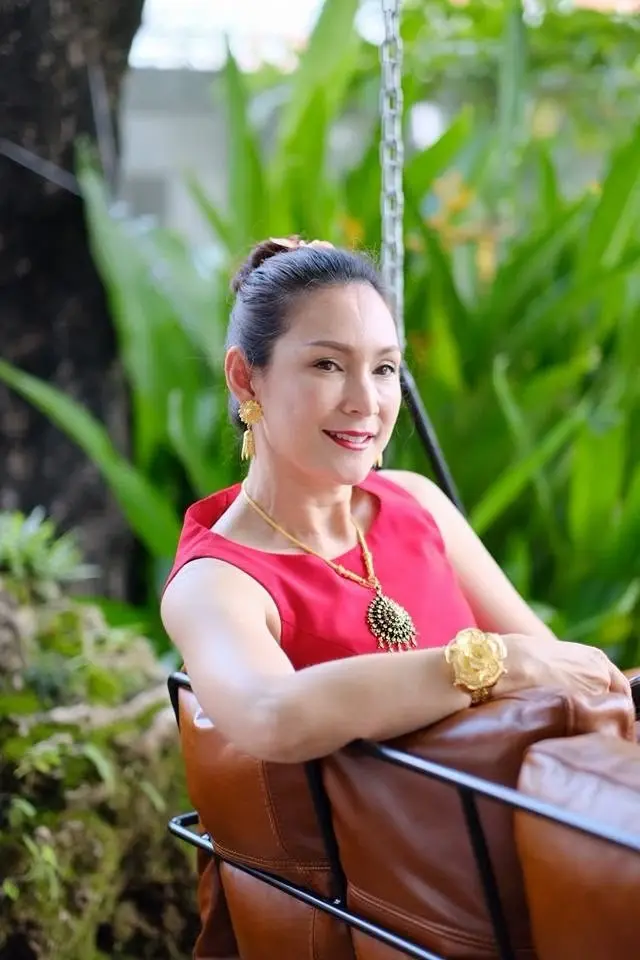 จำได้ไหม "จอย จามจุรี" อดีตนางร้ายยุค 90 หลังหายจากวงการไปนาน