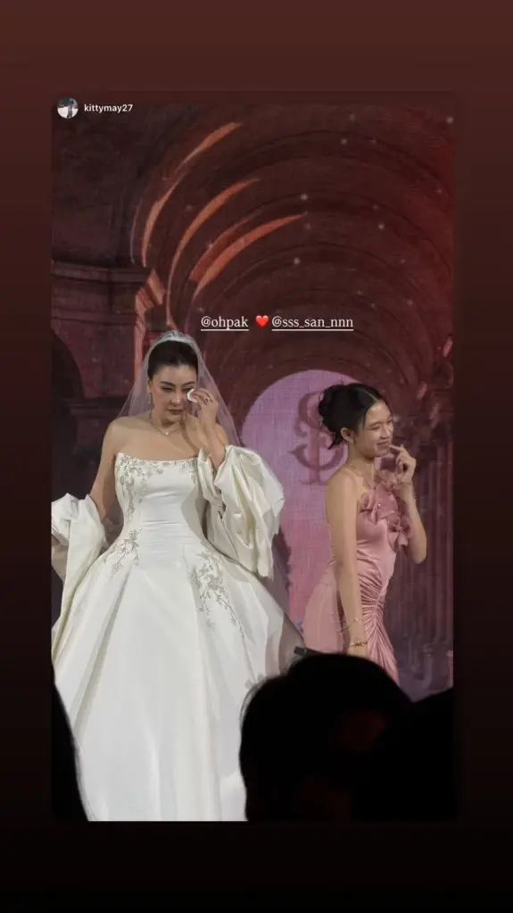 โมเมนต์สุดซึ้ง "น้องแสนดี" โชว์ร้องเพลง-อวยพรงานแต่งแม่  