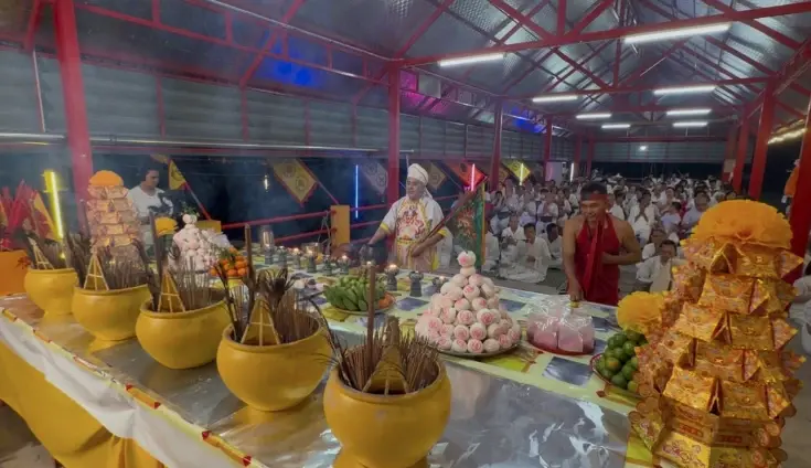 ส่องเลขหัว - ท้ายเรือสำเภามังกรทอง พิธีส่งท้ายกินเจสมุทรสงคราม