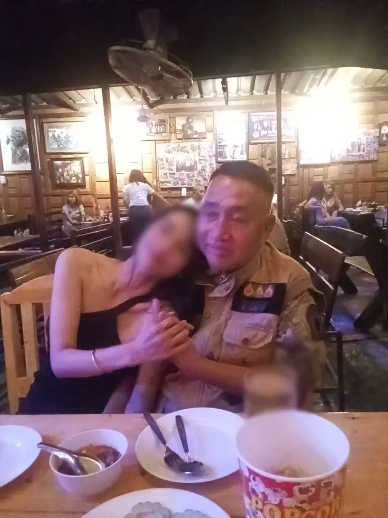 ร้อนฉ่า สาวโผล่แฉยับ "หมวดสมภพ" หลังจดทะเบียนใหม่ฟ้าแลบ