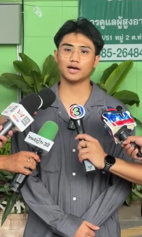 ไม่ธรรมดา "ลูกชายป้าแมว" เปิดประวัติการศึกษา จบสูงมาก