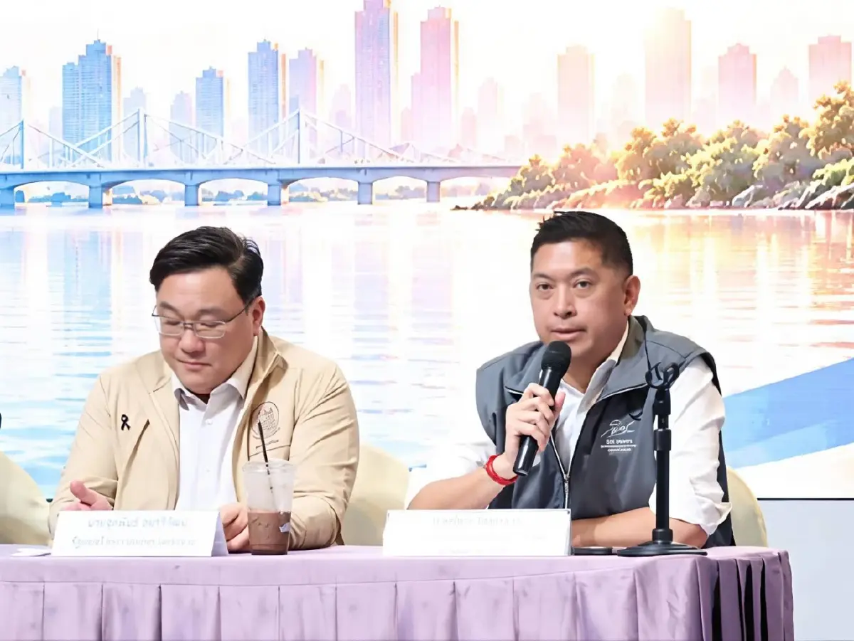 รมว.นิกร ร่วมแถลงเปิดตัว "ซ่อม สร้าง สู้น้ำท่วม" ผ่าน Traffy Fondue ซ่อมบ้าน-เครื่องใช้ไฟฟ้า หลังน้ำท่วม