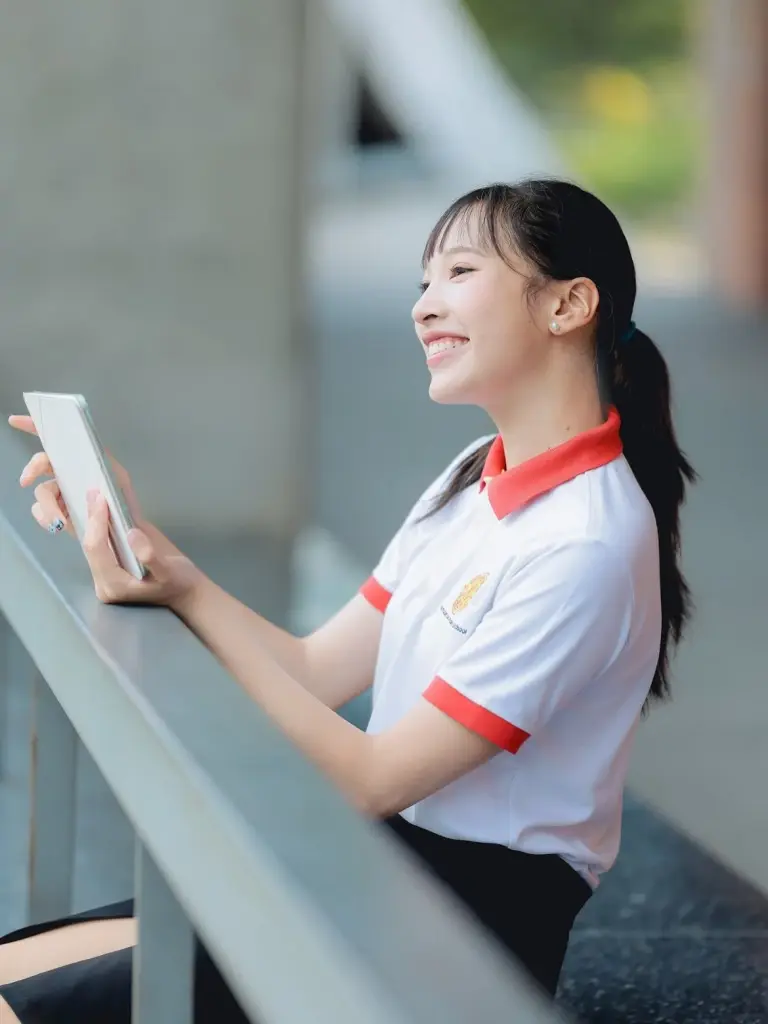 "น้องแพรว" ดีกรีทีมชาติ จบ ม.6 สาธิต มธ. เร็วกว่าเกณฑ์ใน 5 เทอม