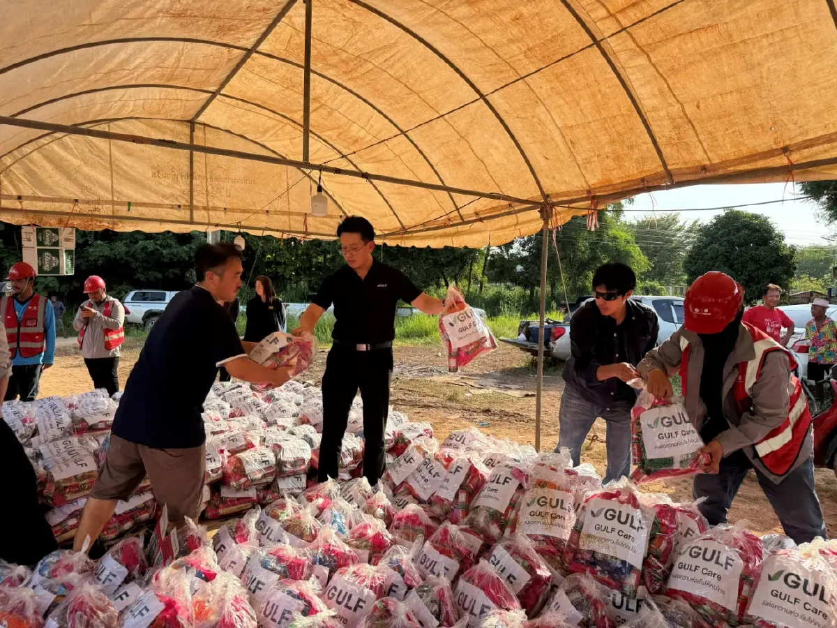 GULF สานต่อภารกิจ "GULF Care" ช่วยเหลือผู้ประสบภัยน้ำท่วมจากกรุงเทพฯ สู่ 4 ภูมิภาค