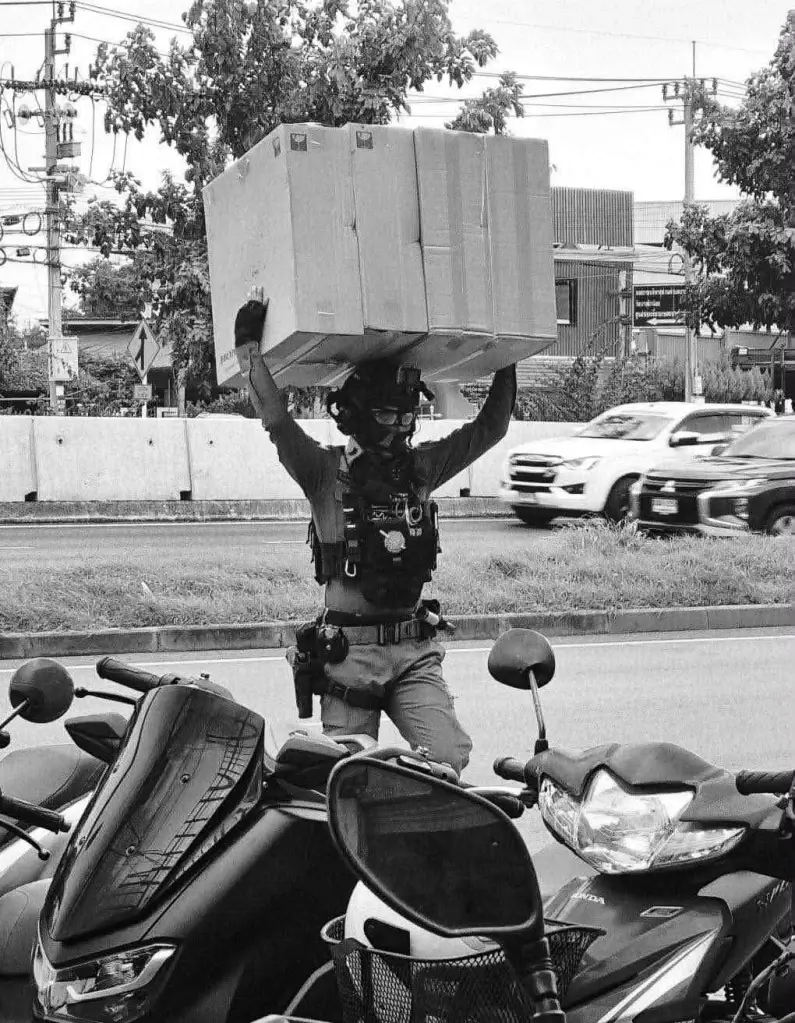 สิ้น โรโบคอป เมืองนนท์ ตำรวจอินฟลูฯดัง เสียชีวิตกะทันหัน