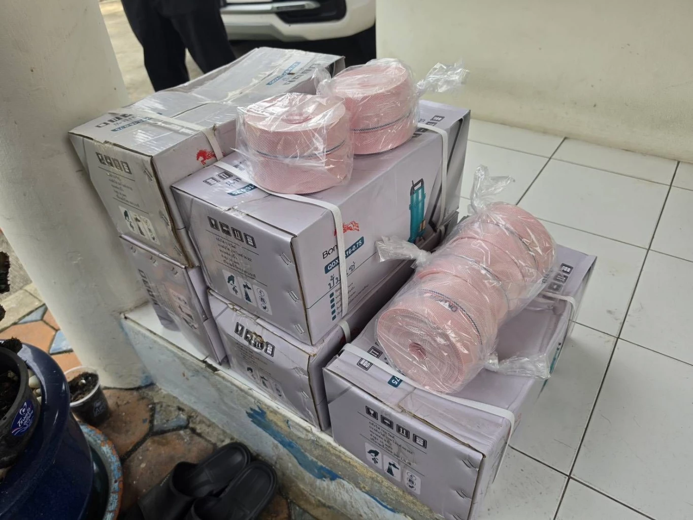 กระจายไดโว่ 300 ชุด! "เจเศรษฐ์" สั่งเร่งระบายน้ำบ้านเรือน หนุน EM ฟื้นฟู