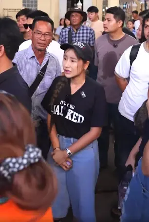 เฉลยแล้วขายอะไร "เจ๊ฟ้า" คว้าล็อกประจำ "แม่เกด" งานรับบัว