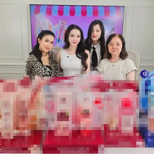 เปิดวาร์ป “น้องบีม” ลูกสาวแม่ภัทร ล่าสุดอยู่เคียงข้างแม่ไม่ห่าง