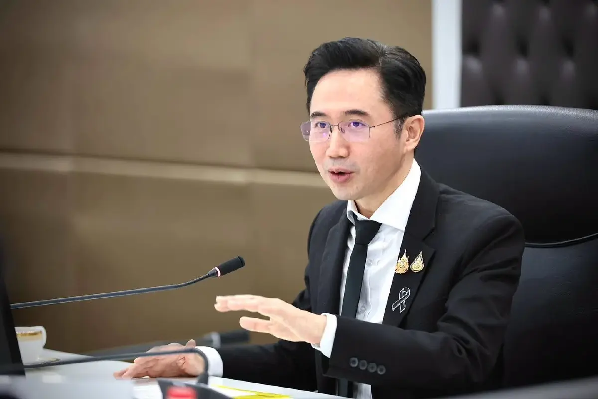 ข้าวกล่องเก็บได้นาน 18 เดือนไม่ง้อตู้เย็น แจกผู้ประสบภัยน้ำท่วม