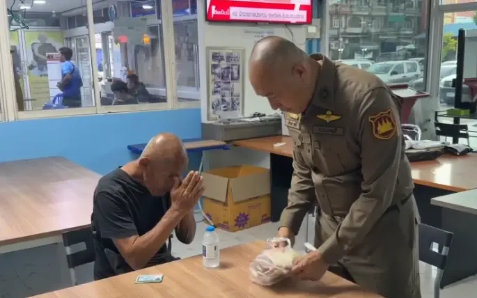 ชีวิตล่าสุด ลุงโยธิน อดีตนักแสดงบทพระ ไร้งาน ไร้ที่พัก ต้องเร่ร่อน