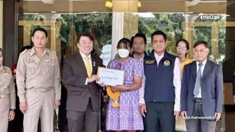 เผยสาเหตุ สพฐ. เลื่อนแถลง "ครูเบญ" สอบครูแต่ชื่อหาย ออกไปก่อน เผยสาเหตุ สพฐ. เลื่อนแถลง "ครูเบญ" สอบครูแต่ชื่อหาย ออกไปก่อน