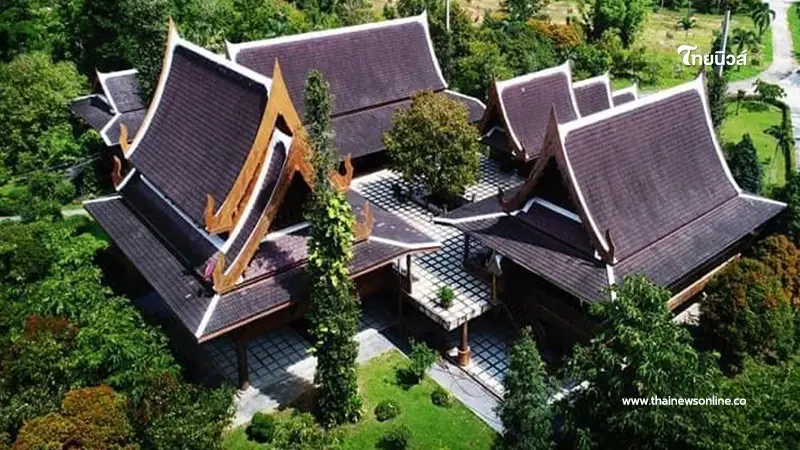 โซเชียลฮือฮา ประกาศขาย คฤหาสน์ไม้สักทอง ที่เชียงราย ราคา 500 ล้าน น้ำไม่ท่วม โซเชียลฮือฮา ประกาศขาย คฤหาสน์ไม้สักทอง ที่เชียงราย ราคา 500 ล้าน น้ำไม่ท่วม