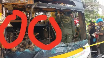 เพิ่งเคยเห็น กู้ภัยเผยเหตุไฟไหม้รถบัส จุดติดตั้งถังก๊าซอันตรายมาก