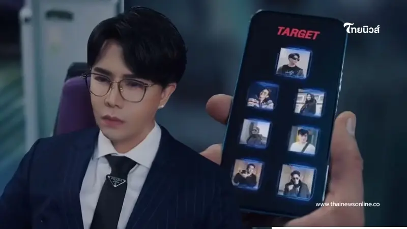 คลิปละครสั้น "ดิไอคอนกรุ๊ป" รวมพลบิ๊กบอส หลุดโฟกัส 2 ตัวละครลับ รอดหมายจับ คลิปละครสั้น "ดิไอคอนกรุ๊ป" รวมพลบิ๊กบอส หลุดโฟกัส 2 ตัวละครลับ รอดหมายจับ