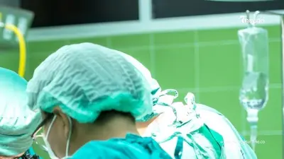 เด็ก 3 ขวบท้องผูก จู่ๆ อ้วกออกมาเป็นตัวๆ หมอผ่าตัดยิ่งตกใจ