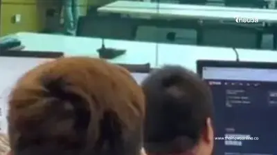 พนง.พลอดรักในห้องประชุม ไม่รู้มีประชุมออนไลน์ ฉายสดทั่วบริษัท