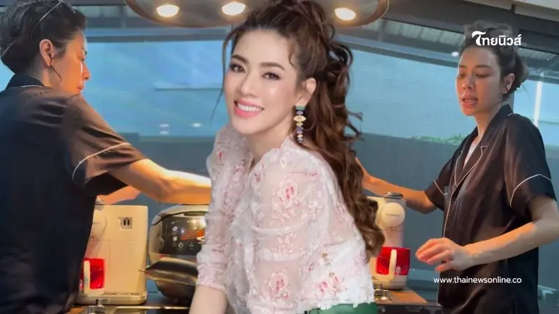 สงสารย้อนคลิป "เอ๋ พรทิพย์" ป่วยไม่สบาย ก่อนประกาศเป็นมะเร็ง สงสารย้อนคลิป "เอ๋ พรทิพย์" ป่วยไม่สบาย ก่อนประกาศเป็นมะเร็ง