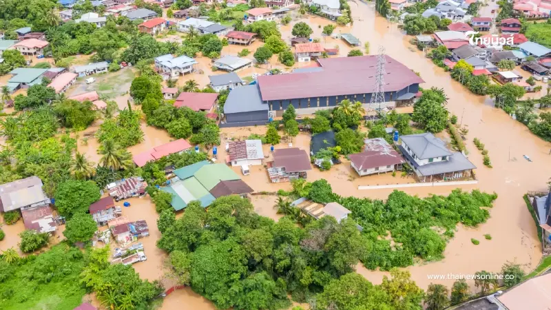 อุตุฯเตือน วันนี้ฝนถล่มหนัก 10 จังหวัดเสี่ยงน้ำท่วมฉับพลัน อุตุฯเตือน วันนี้ฝนถล่มหนัก 10 จังหวัดเสี่ยงน้ำท่วมฉับพลัน