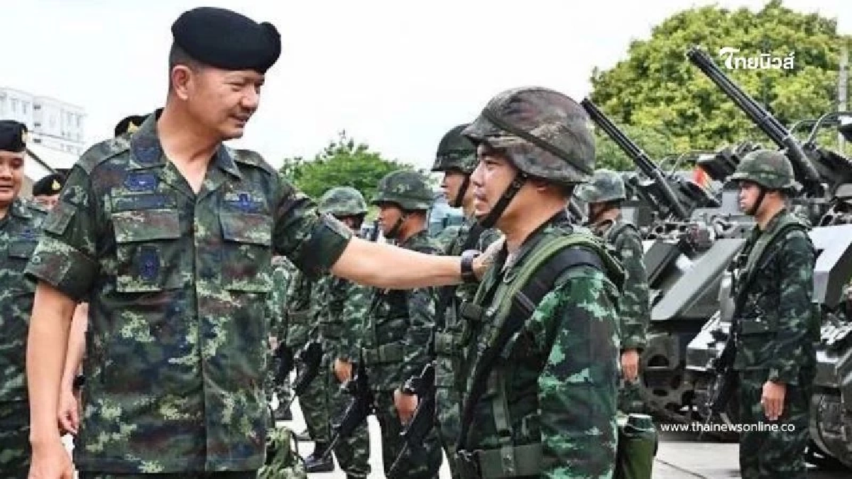 "ผบ.ป้องกันภัยทางอากาศฯ" ตรวจสภาพความพร้อมรบ ร้อย.ปตอ.เฉพาะกิจ