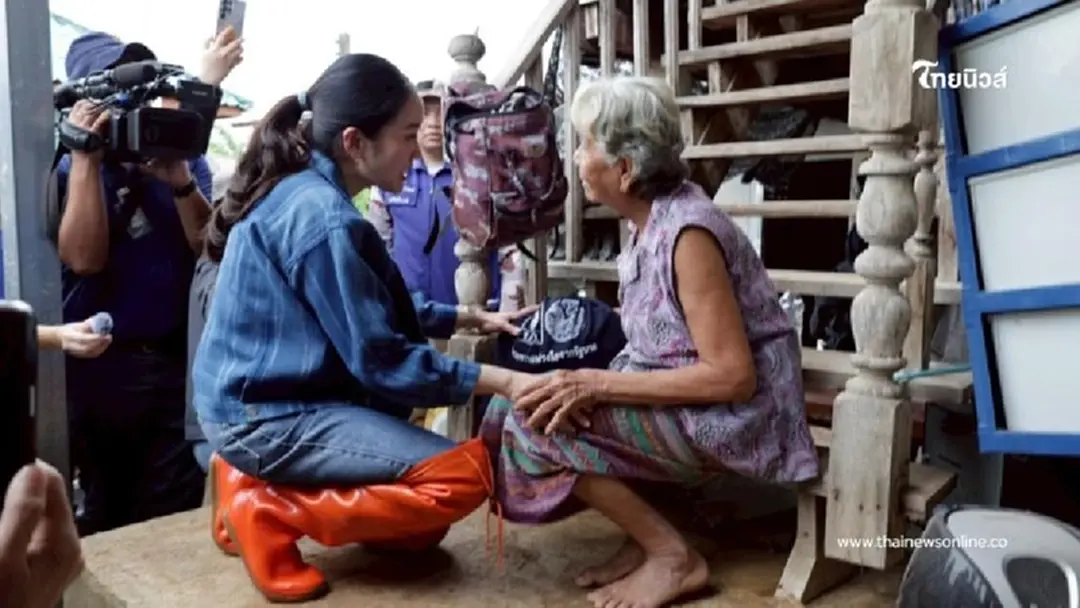 นายกรัฐมนตรีลงพื้นที่เชียงราย ให้กำลังใจผู้ประสบอุทกภัย