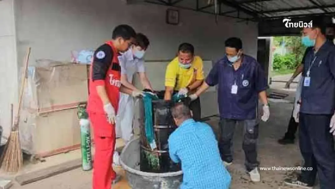 สาวใหญ่ ถูกพบในถังยางมะตอย หลังกลับจากทำบุญถวายรถ - ข้าวสาร ที่วัด