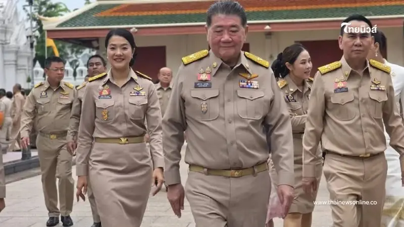 ภูมิธรรม ฤกษ์ดี เข้าเฝ้าสมเด็จพระสังฆราช หลังเข้ารับตำแหน่ง มท.1 ภูมิธรรม ฤกษ์ดี เข้าเฝ้าสมเด็จพระสังฆราช หลังเข้ารับตำแหน่ง มท.1