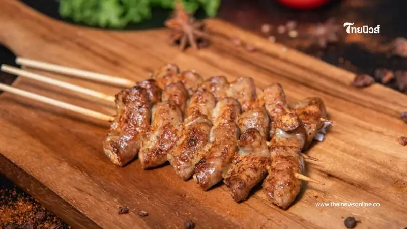 หลายคนไม่รู้ ไส้หมูมีไขมันแอบแฝง กินเพลินๆ เสี่ยงโรคร้ายไม่รู้ตัว
