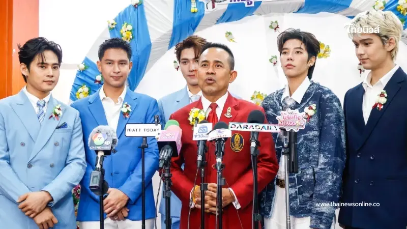 วันแม่แห่งชาติ คัมแบ็กปีที่ 24 พร้อมศิลปินดัง ร่วมสร้างความซาบซึ้งทั่วไทย วันแม่แห่งชาติ คัมแบ็กปีที่ 24 พร้อมศิลปินดัง ร่วมสร้างความซาบซึ้งทั่วไทย