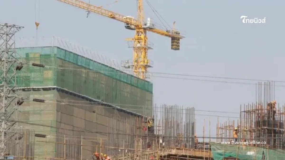 กัมพูชาสร้างอาคารทรง "ทุ่นระเบิด" คาดแล้วเสร็จปี 2026