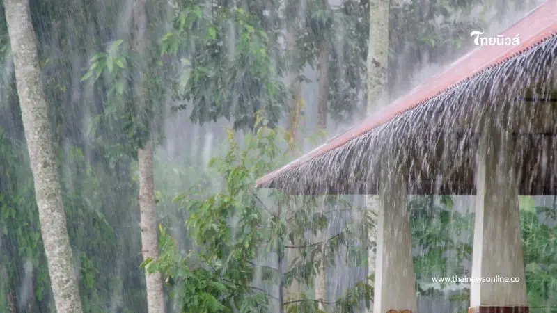 กรุงเทพฯ เตรียมเจอฝนถล่มเย็นนี้ หนักหลายจุด คาดยาวนานเกินชั่วโมง