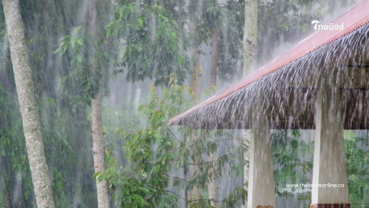 กรุงเทพฯ เตรียมเจอฝนถล่มเย็นนี้ หนักหลายจุด คาดยาวนานเกินชั่วโมง กรุงเทพฯ เตรียมเจอฝนถล่มเย็นนี้ หนักหลายจุด คาดยาวนานเกินชั่วโมง